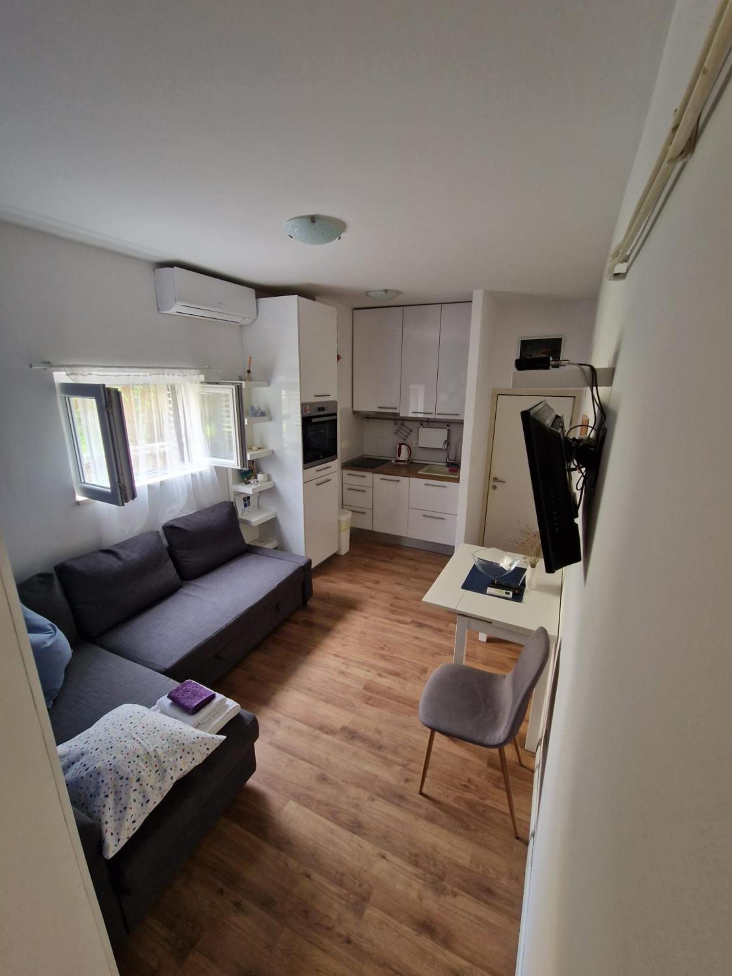 Apartments Bepa Макарска Экстерьер фото