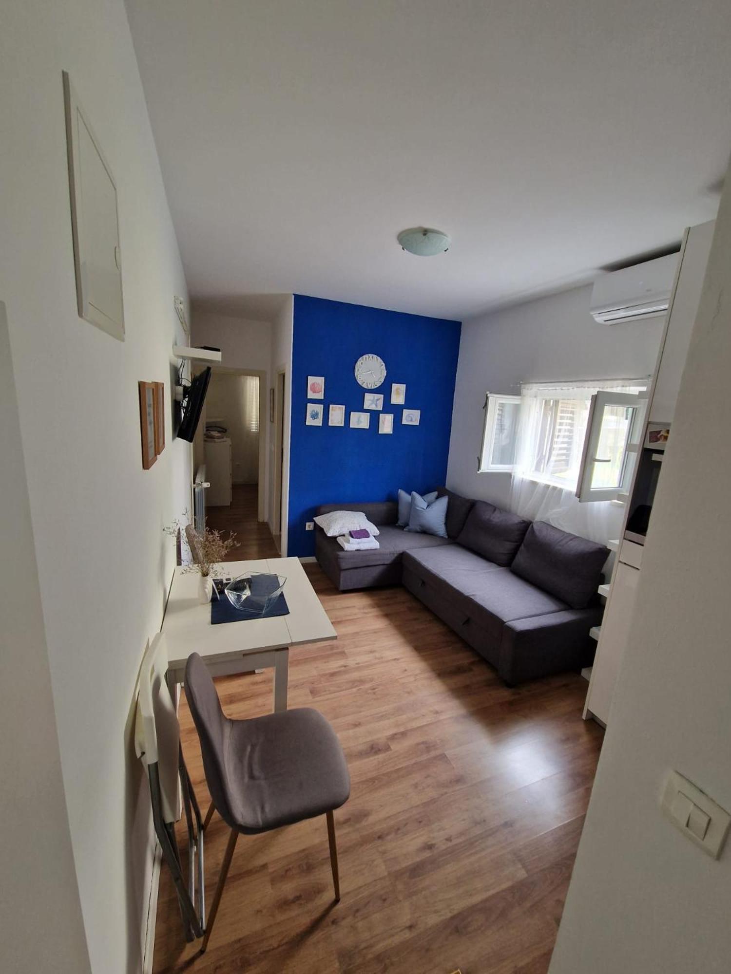 Apartments Bepa Макарска Экстерьер фото